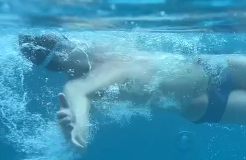 Why You Should Push Rather Pull The Water in Backstroke